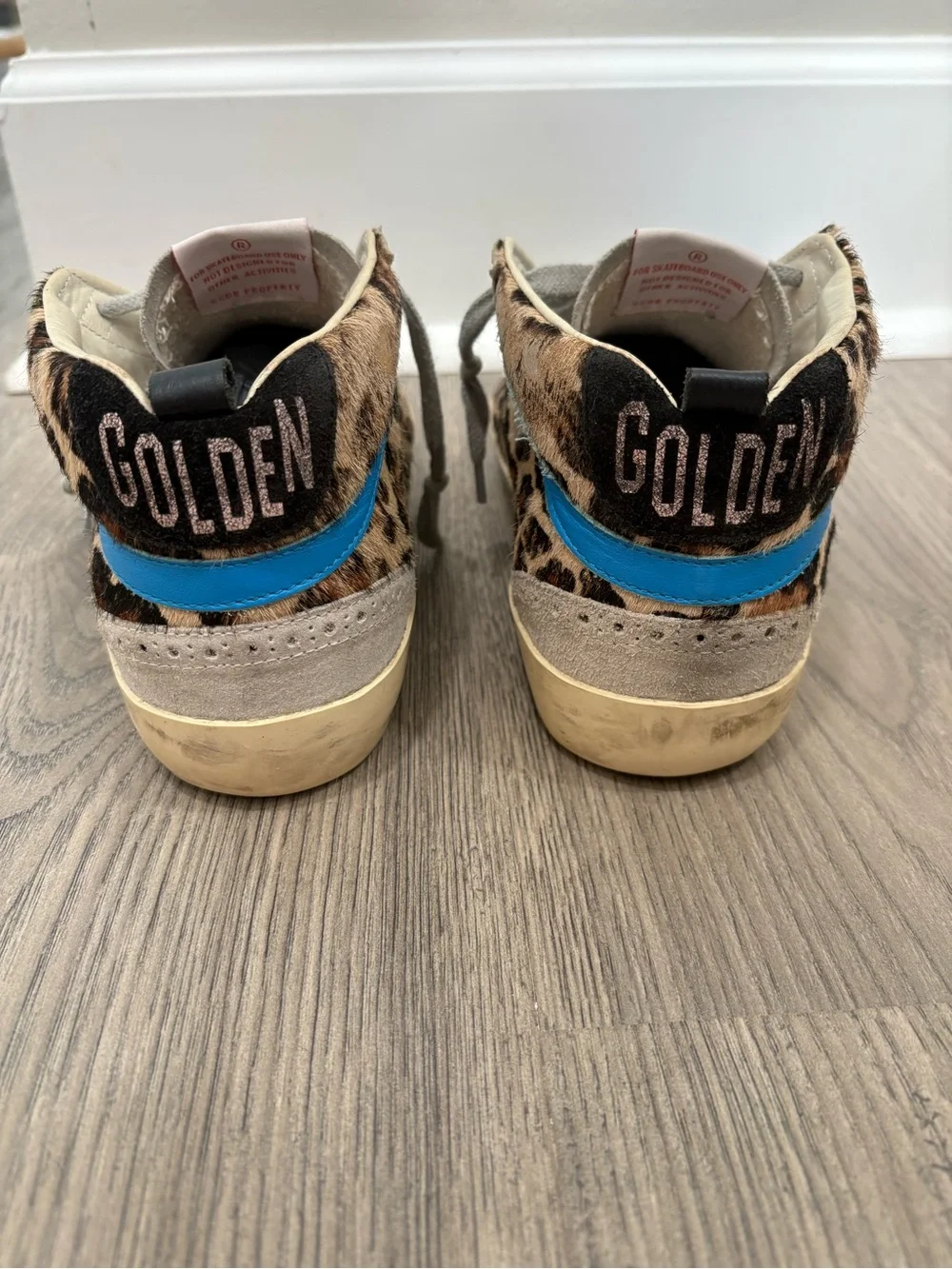 Golden Goose Mid Star Sneaker in Leopard Pony and Black